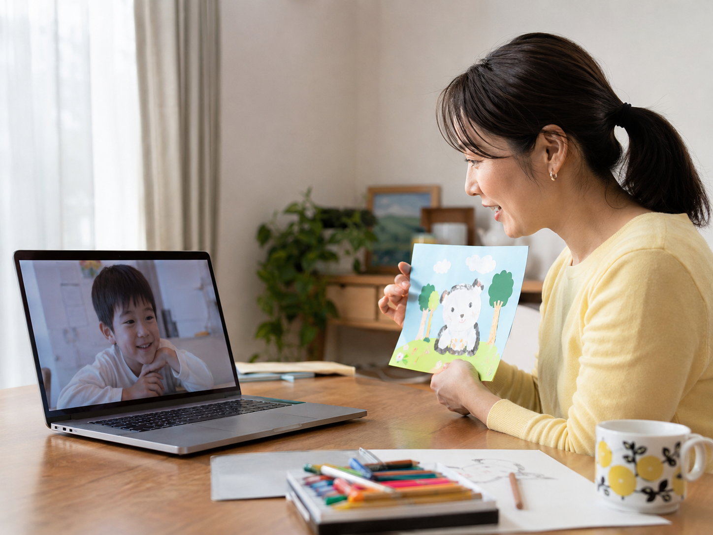 オンラインで得意なことを子どもと共有する個別サポートの先生