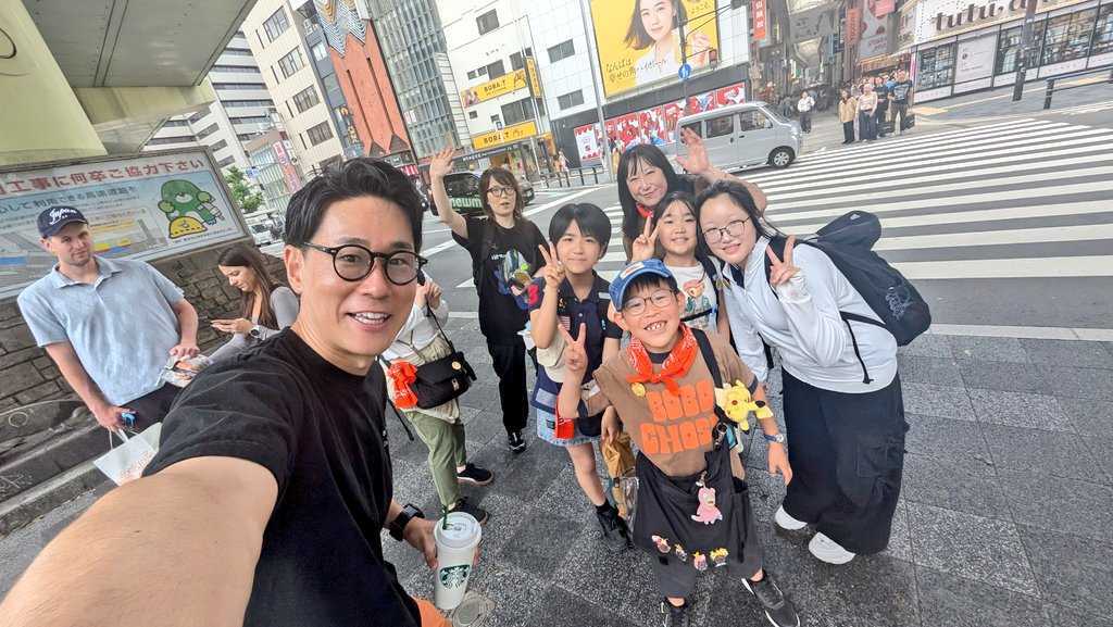 修学旅行を終えたNIJINアカデミーの子どもたちの笑顔