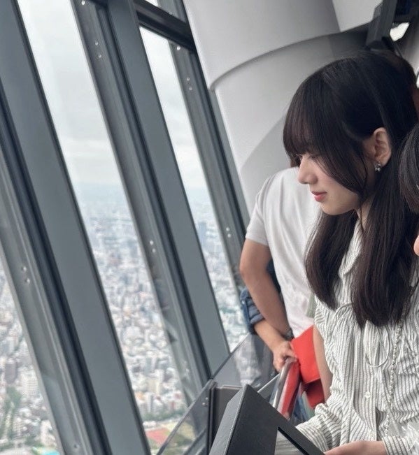 NIJIN高等学院立ち上げから参画した大学インターン生ゆうな(古谷優奈)